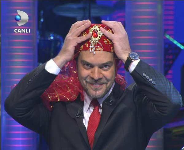 Carmen Electra Beyaz Şov'da