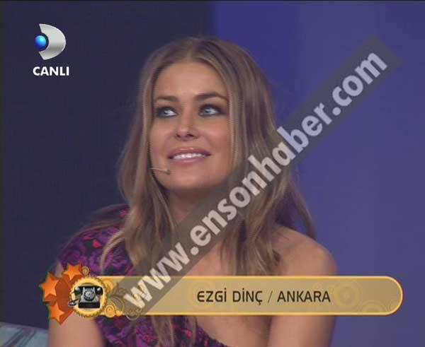 Carmen Electra Beyaz Şov'da