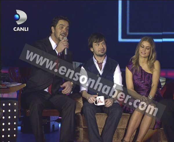 Carmen Electra Beyaz Şov'da