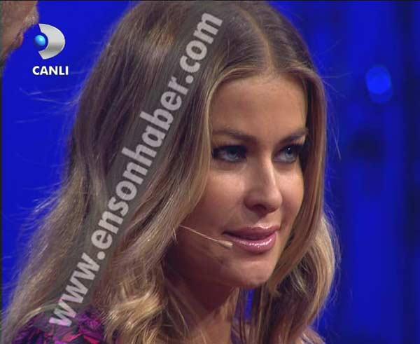 Carmen Electra Beyaz Şov'da