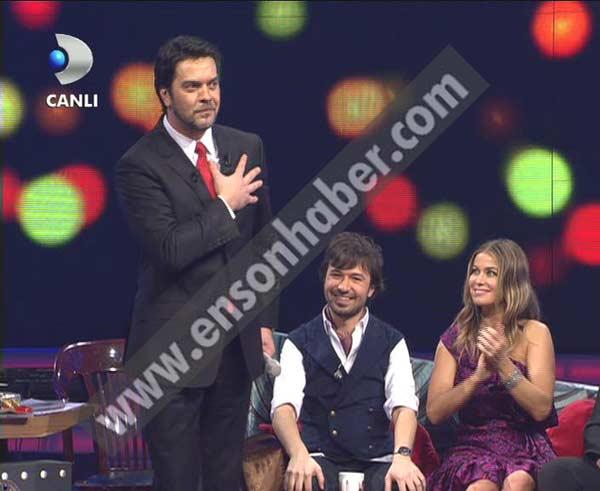 Carmen Electra Beyaz Şov'da