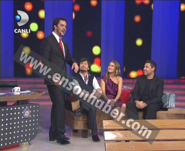 Carmen Electra Beyaz Şov'da