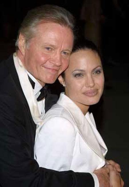 Angelina ve ailesi - Resim 14
