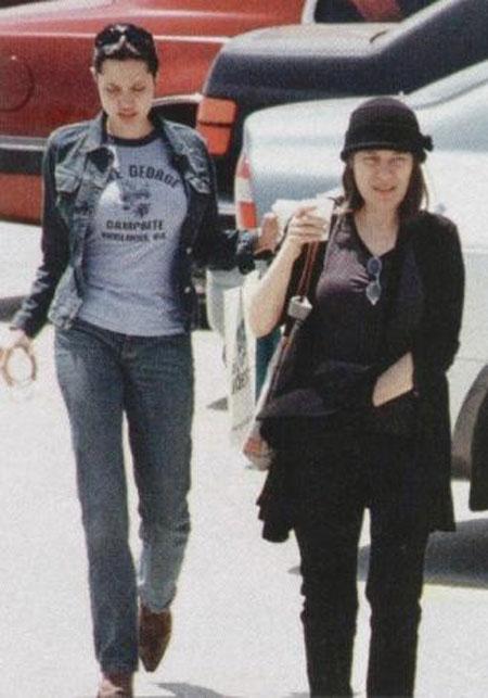 Angelina ve ailesi - Resim 6