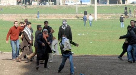 Diyarbakır'da olaylı yürüyüş