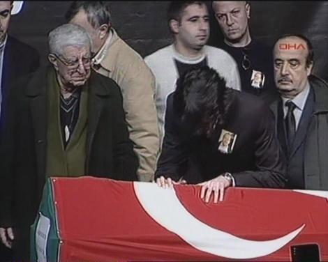 Gazanfer Özcan son yolculuğunda - Resim 55