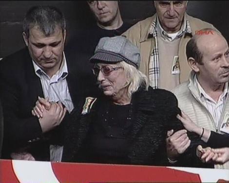 Gazanfer Özcan son yolculuğunda - Resim 40