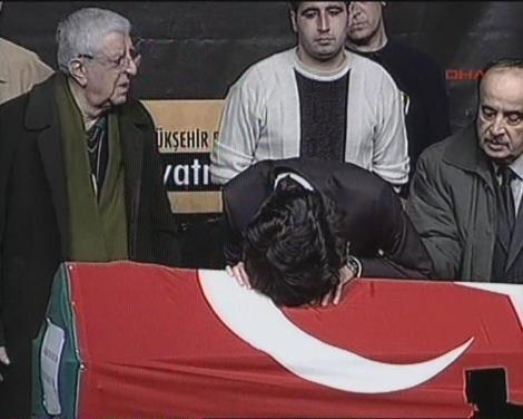 Gazanfer Özcan son yolculuğunda - Resim 25
