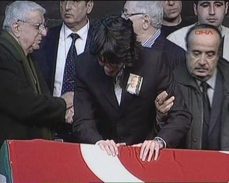 Gazanfer Özcan son yolculuğunda - Resim 22