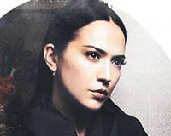 Banu Güven - Resim 20