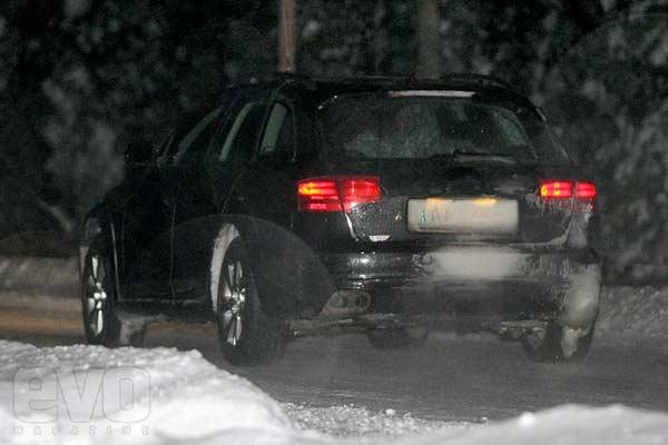 Her yolda giden Audi - Resim 1