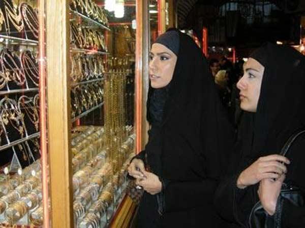 Zeynep Tokuş ÇARŞAFLI