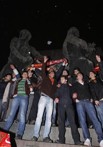 Galatasaray - Bordeaux maçı - Resim 71