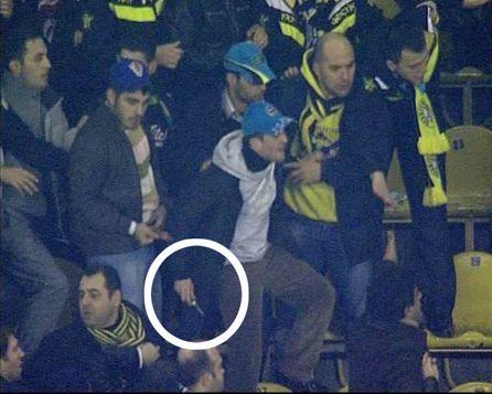 Fener stadında futbol terörü - Resim 13