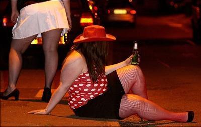 İngiliz kızları ÇILDIRDI