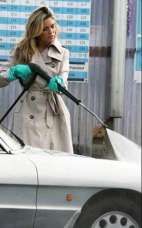 Abigail Clancy - Resim 75