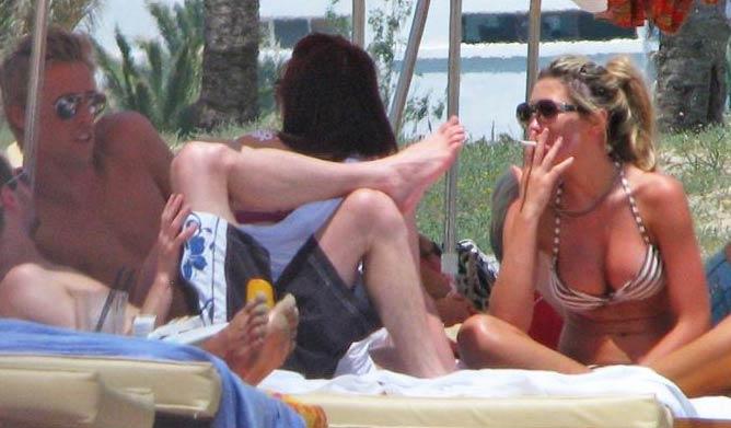 Abigail Clancy - Resim 44