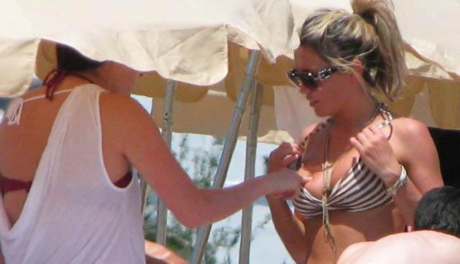 Abigail Clancy - Resim 4