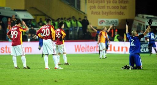 Galatasaray - Hamburg maçı - Resim 19