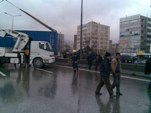 E-5'te TIR kazası - Resim 8