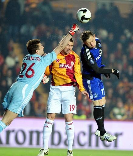 Galatasaray - Hamburg maçı - Resim 46