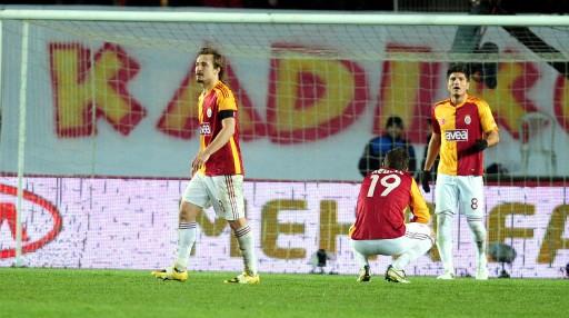 Galatasaray - Hamburg maçı - Resim 4