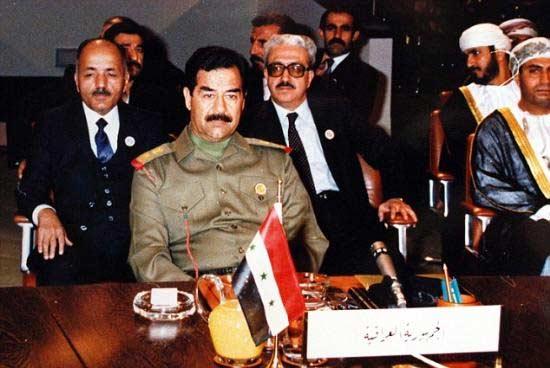Saddam ve Aziz'in özel fotoğrafları - Resim 2