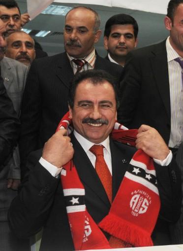 Muhsin Yazıcıoğlu