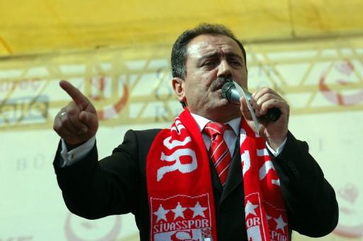 Muhsin Yazıcıoğlu