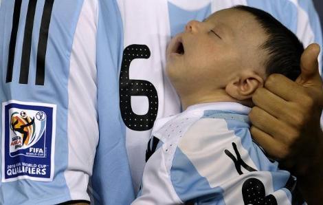 Maradona ve ailesi - Resim 8