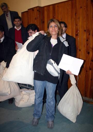 Seçim sevinci - Resim 25