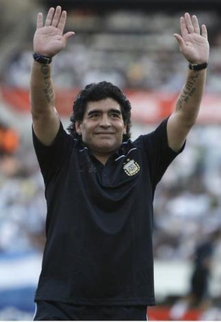 Maradona ve ailesi - Resim 7