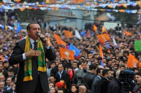 AKP'nin oyunu eriten nedenler - Resim 1