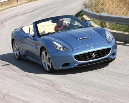 Ferrari California  - Resim 6