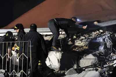 İtalya'da deprem - Resim 26