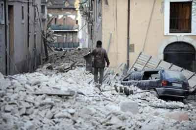İtalya'da deprem - Resim 20