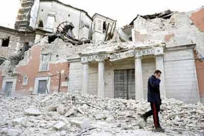 İtalya'da deprem - Resim 30