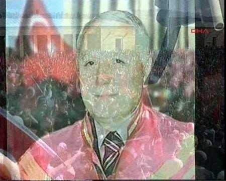 Anıtkabir'de Ergenekon protestosu