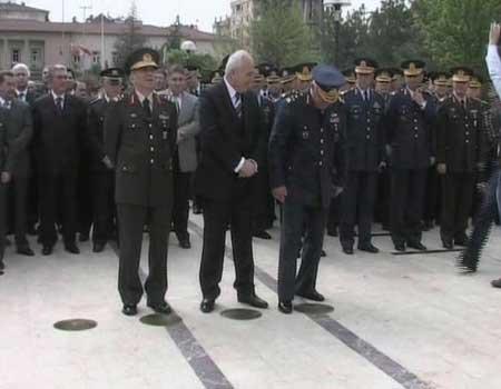 Diyarbakır'da 23 Nisan kutlamaları - Resim 32