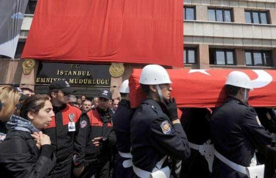 Şehit polise son görev - Resim 11