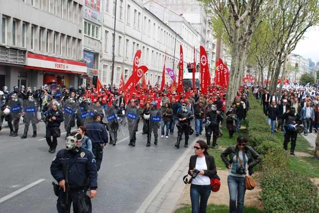 1 Mayıs 2009 fotoğrafları - Resim 193