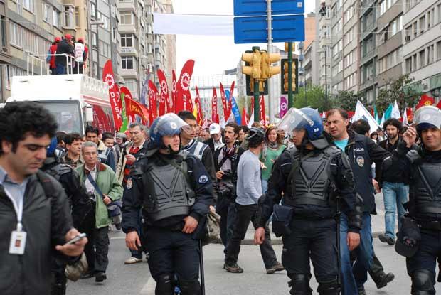 1 Mayıs 2009 fotoğrafları - Resim 73