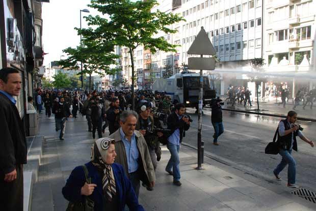 1 Mayıs 2009 fotoğrafları - Resim 213