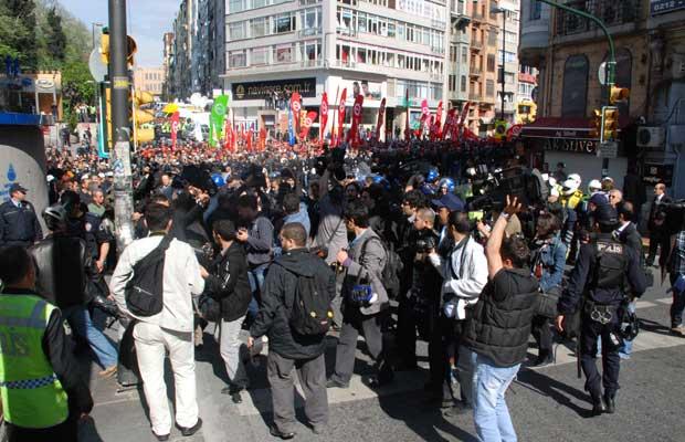1 Mayıs 2009 fotoğrafları - Resim 149