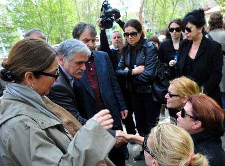 Yaman Tarcan toprağa verildi