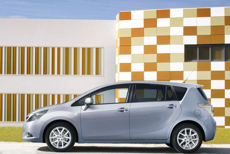 İşte yeni Toyota Verso - Resim 8