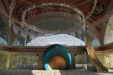 Kadın eli değen ilk modern cami - Resim 20