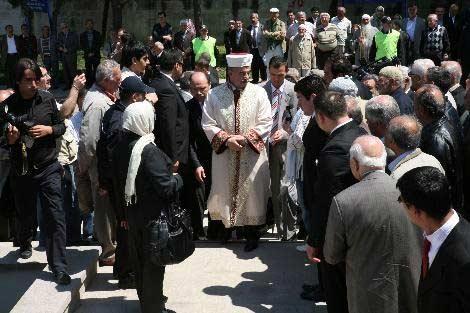 Kadın eli değen ilk modern cami - Resim 45