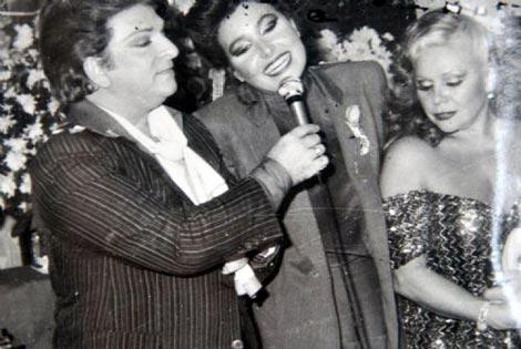 Zeki Müren ve Ersoy öpüşüyor - Resim 1