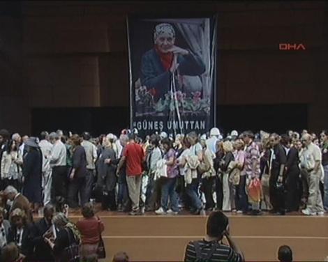 Türkan Saylan son yolculuğunda - Resim 8